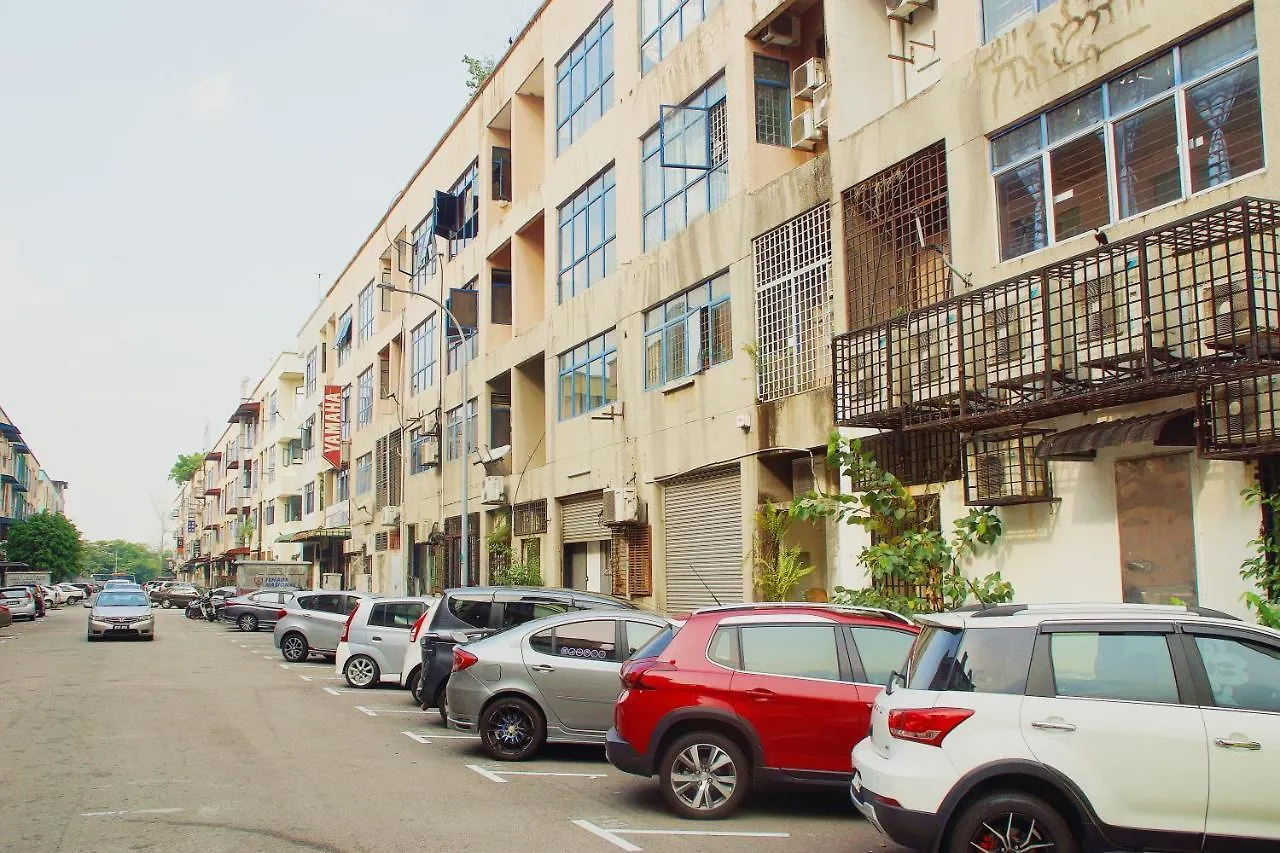 Hostel Ab Home 'Bigger Suite' #Permas Jaya #Shop Homestay Johor Bahru